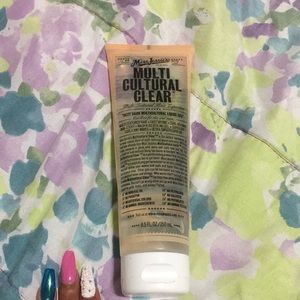 Miss Jessie’s Multi Cultural Clear